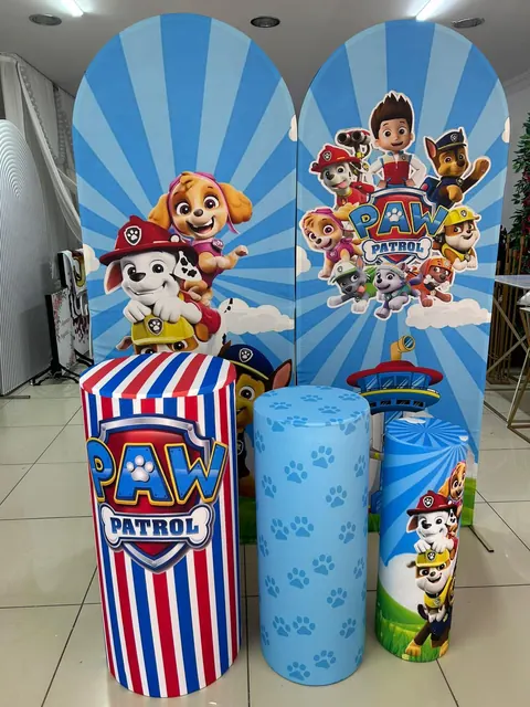 Paw Patrol temalı doğum günü arka fonu ve standlar